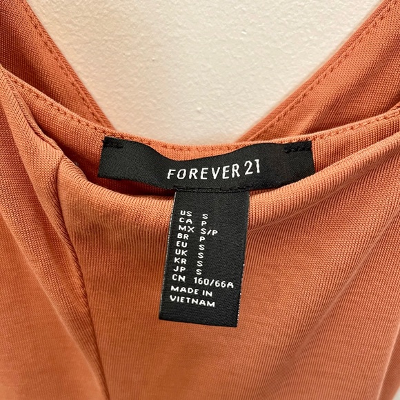 Forever 21 Romper - Picture 4 of 7